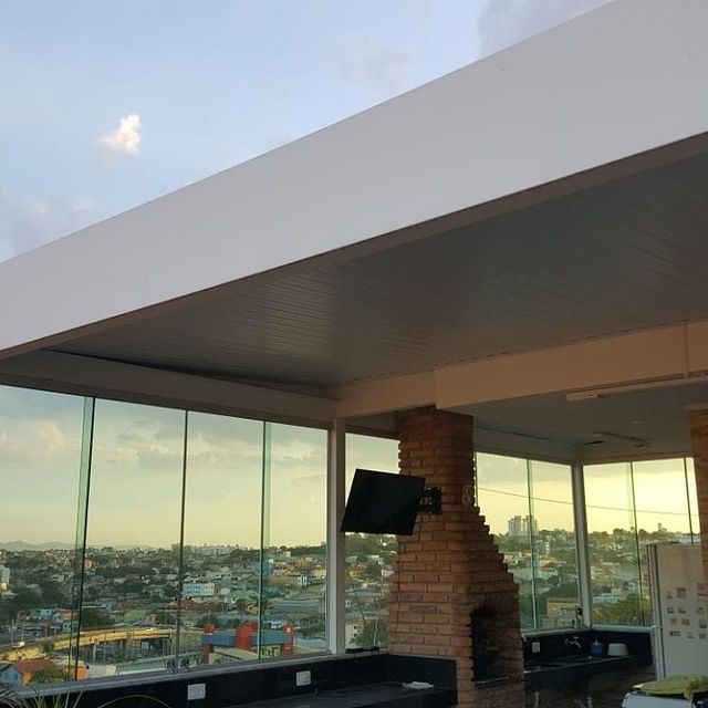 Telha térmica instalada em cobertura residencial em Belo Horizonte